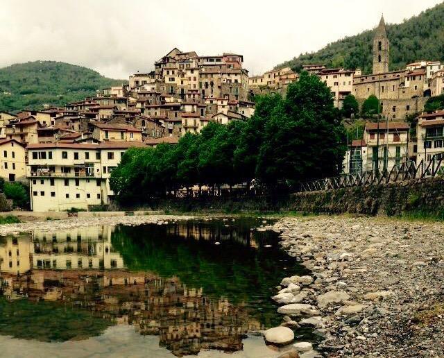 Sul Ponte Hotel Pigna Exterior foto